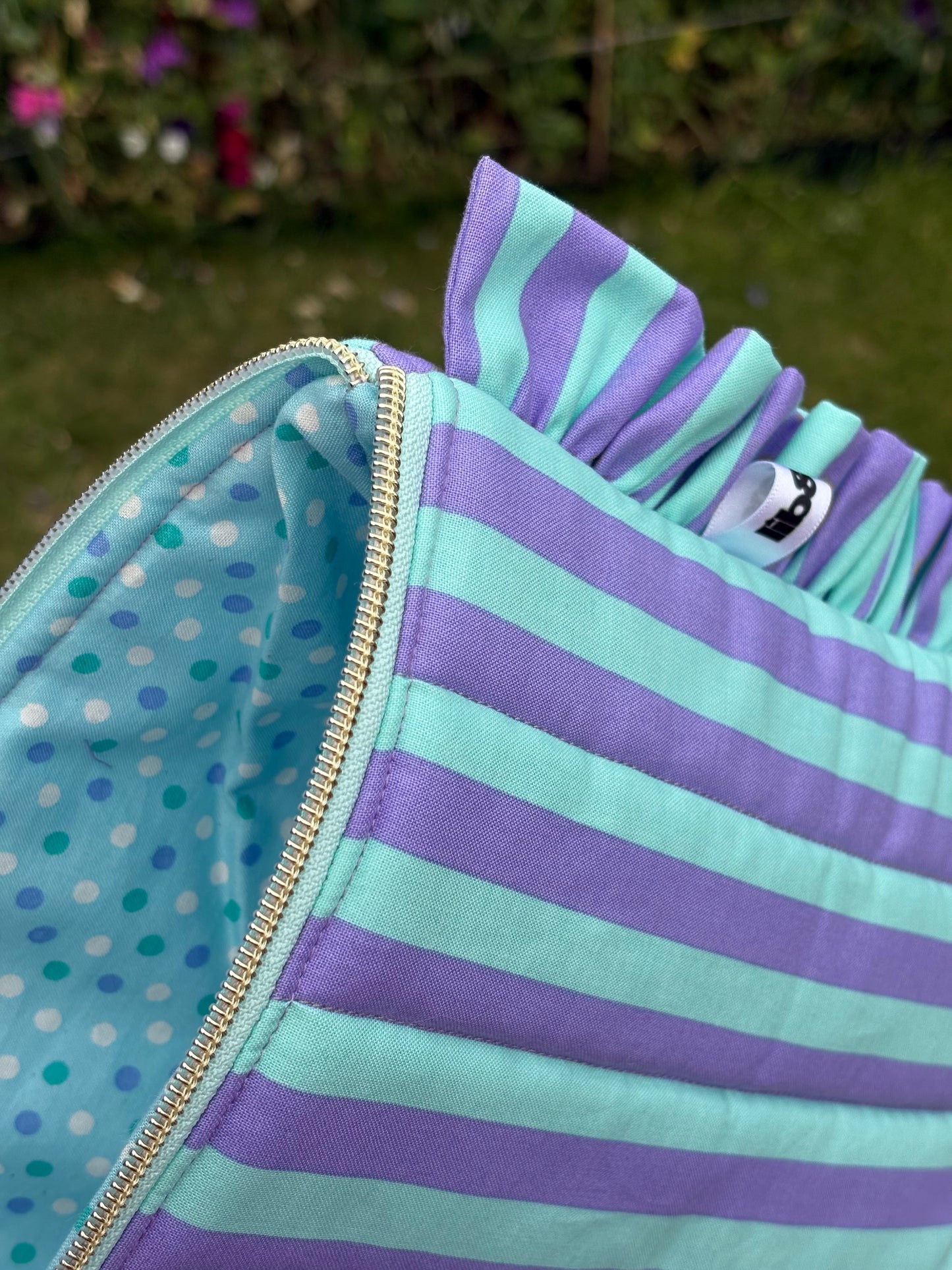 12” Frilly: Bubblegum Stripe