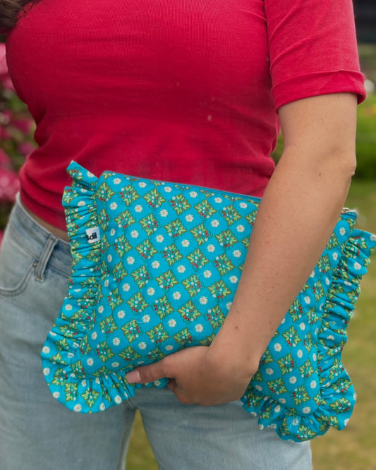 11” Frilly: Botanical Blue