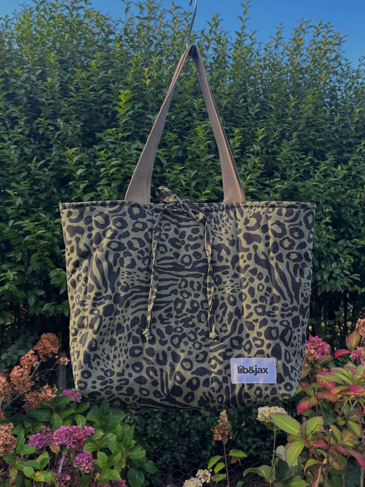 (Last Tote Remaining!) Zoo Totes